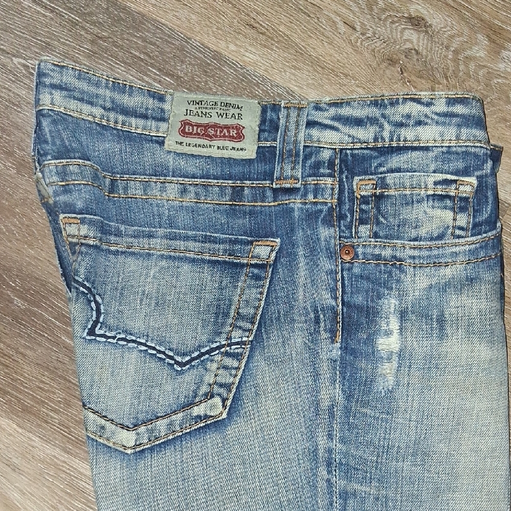 Big Star Distressed Faded Blue Jeans...